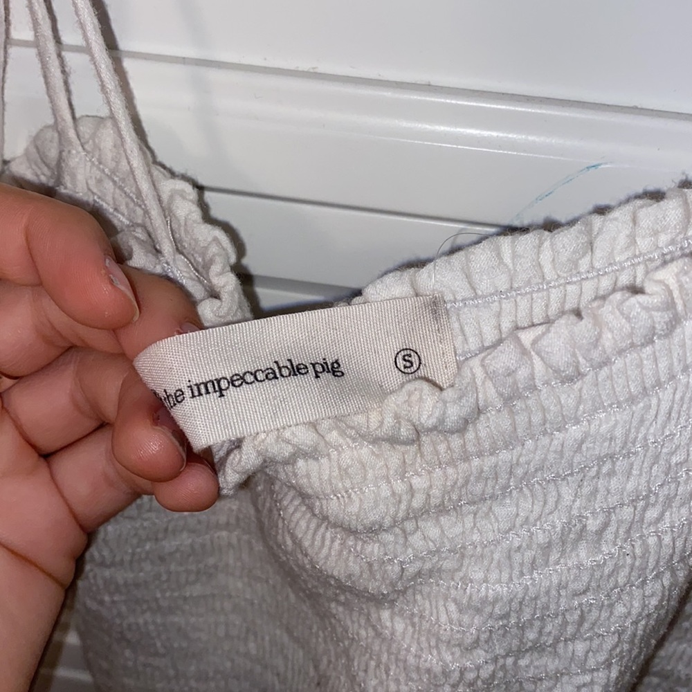 Cute top - Picture 2 of 2